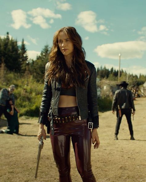 Wynonna Earp (@wynonnaearp) posted on Instagram: “Did you miss the duel between Wynonna and Doc? Catch up on the SYFY app. #WynonnaEarp” • Apr 4, 2021 at 4:22pm UTC Winona Earp, Wynona Earp, Shoot Concept, Melanie Scrofano, Wynonna Earp, Battlestar Galactica, Halloween 2024, Future Wife, Brunette Girl