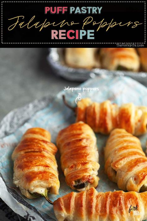 Imagine cream cheese, shredded cheese, hot Jalapenos, and delicious bacon in one crispy parcel. Jalapeno Cream Cheese Puff Pastry, Jalapeno Popper Puff Pastry, Jalapeno Puff Pastry, Puff Pastry Jalapeno Poppers, Jalapeno Poppers Crescent Rolls, Popper Recipes, Jalapeno Appetizer, Jalapeno Poppers Recipe, Apartment Recipes