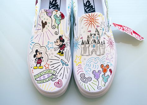 Dooney and Bourke Sketch Disney inspired Sneakers Disney Painted Shoes, Sketch Disney, Vans Shoes Fashion, Shoes Disney, Disney Sneakers, Painted Shoes Diy, Cute Vans, Disney Themed Outfits, Cute Disney Outfits