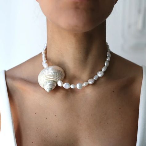 Upcycled vintage accessories handmade in NYCWe plant 1 tree for every piece sold:) Handmade Pearl Necklace, Beachy Jewelry, Seashell Jewelry, Nature Wildlife, Accessories Handmade, Shell Jewelry, One Tree, Jewelry Inspo, Shell Necklaces