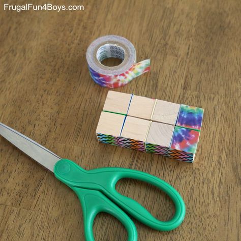 How to Make a Duct Tape Endless Cube - Frugal Fun For Boys and Girls Tape Cube Diy, Cubscout Crafts, Duct Tape Crafts For Kids, Simple Duct Tape Crafts, Fidget Crafts, Diy Picking Fidget, Endless Cube Diy, Cool Fidget Toys Magnets Cube, Profitable Crafts