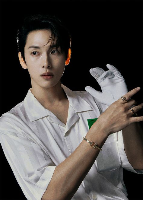 Siwan Im, Stranger From Hell, Im Si Wan, Si Wan, Yim Siwan, Im Siwan, Golf Magazine, Magazine Collection, Danger Zone