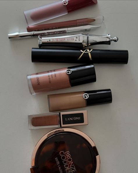 The ingredients vs the result Armani Lip Maestro Satin 01 Tower 28 OneLiner Multi-Liner Fill Me In Benefit Precisely, My Brow Pencil 3.5 Benefit 24-Hr Brow Setter YSL Lash Clash Mascara Armani Fluid Sheer 11 Armani Luminous Silk Concealer 5.5 Lancôme Idôle Tint 03 Estée Lauder Bronze Goddess 03 #makeup #makeupideas #naturalmakeup #beautycommunity Bronze Goddess Estee Lauder, Armani Luminous Silk Concealer, Armani Fluid Sheer, Benefit Precisely My Brow, Armani Luminous Silk, Benefit Mascara, Estee Lauder Bronze Goddess, Tower 28, Precisely My Brow Pencil