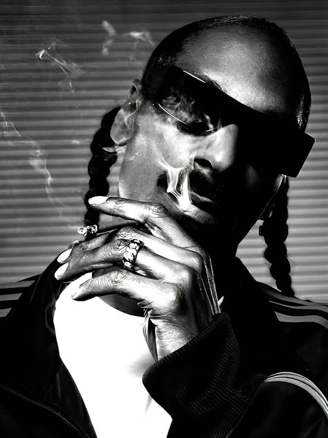 Snoop Dogg Smoking Poster, Black and White, Vintage Photo, Snoop Dogg Print, Home Decor, Music Studio Decor, Wall Art, Snoop Dogg Canvas Become A Billionaire, Music Studio Decor, Black Power Art, Nate Dogg, Black And White Picture Wall, Poster Black And White, Black And White Vintage, Snoop Dog, J Black