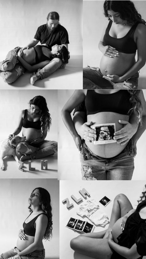 studio Maternity Photoshoot Black And White Studio, Studio Maternity Photos, Gender Reveal Photos, Studio Maternity, Maternity Photography Poses, Motherhood Journey, Maternity Photoshoot, Shooting Photo, Maternity Shoot