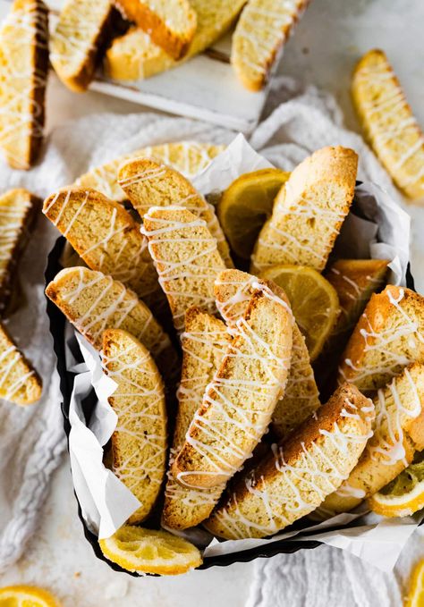 Italian Lemon Biscotti Recipe with White Glaze - CucinaByElena Lemon Almond Biscotti Recipe, Lemon Biscotti Recipe, Cookies Recipes Easy, Desserts Lemon, Lemon Biscotti, Lemon Cookies Easy, Lemon Ricotta Cookies, Cookies Lemon, Food Dolls