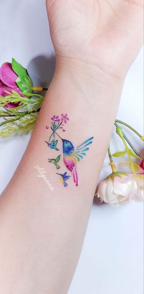 Small Hummingbird Tattoo, Bird Tattoos For Women, Cool Wrist Tattoos, Tattoo Wrist, Butterfly Tattoos For Women, Tattoos For Women Flowers, Tasteful Tattoos, Tatuaje A Color, Wrist Tattoos For Women