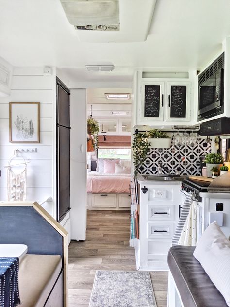 Summer Home Tour on Wheels: Our Renovated RV Vintage Campers For Sale, Motorhome Remodel, Camper For Sale, Caravan Makeover, Camper Trailer Remodel, Diy Camper Remodel, Class C Rv, Rv Makeover, Rv Renovations