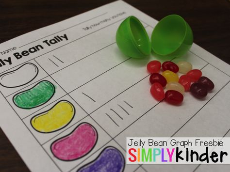 Free Jelly Bean Math Printables from Simply Kinder! Tally Marks Activities, Kindergarten Easter, Easter Kindergarten, Spring Lessons, Easter School, Easter Math, Counting Practice, Preschool Easter, Spring Kindergarten