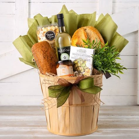 Olive Gift Basket Ideas, Bakery Basket Ideas, Food Hampers Packaging Basket Ideas, Bread Gift Basket, Food Gift Basket Ideas, Client Gift Baskets, Breakfast Gift Basket, Easter Basket Gift Ideas, Cake Boxes Packaging