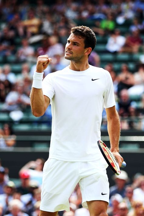 Grigor Dimitrov up to 15th notch in ATP rankings, published on 1/9/17 . Bulgaria’s top tennis player Grigor Dimitrov now officially ranks 15th in the rankings of ATP (Men’s Professional Tennis) after on Sunday at the Brisbane tournament in Australia ... http://bnr.bg/en/post/100780832/grigor-dimitrov-up-to-15th-notch-in-atp-rankings Bulgarian People, Outfit Tenis, Grigor Dimitrov, Trendy Golf, Break Point, Atp Tennis, Skirt Tennis, Tennis Lessons, Tennis Games