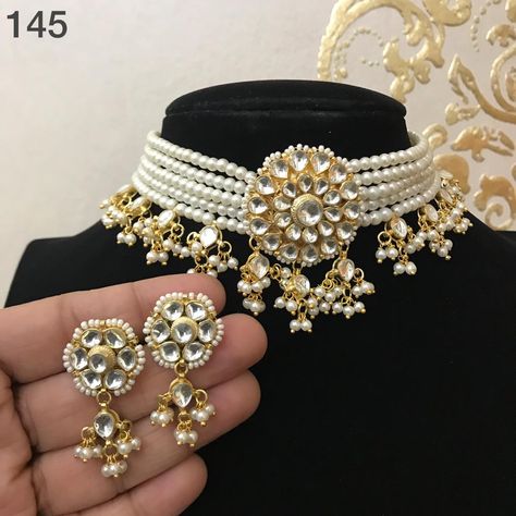 Western Fashion Jewelry, Kundan Choker Necklace, Kundan Choker, Simple Pearl, Necklace Bead, Bollywood Jewelry, Polki Jewellery, Choker Necklace Set, Indian Earrings