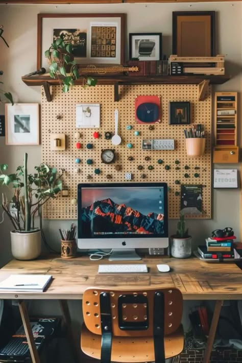 Small At Home Office Space, Multi Use Desk, Small Office Room Decor, Working From Home Desk, Small Setup Ideas, Small Studio Office, Work Room Interior, Work From Home Set Up Small Space, Home Office Studio Creative Workspace