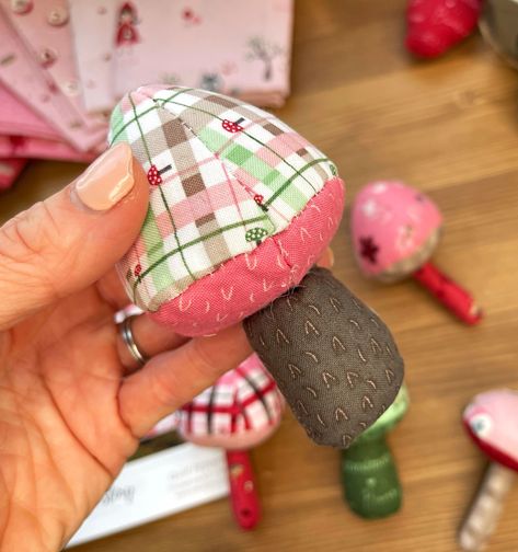 You'll love choosing fabrics for the mushroom caps as you stitch sweet mushrooms in two sizes! We promise you'll have a magical time sewing this project.⁠ 🍄 Mushroom Sewing Projects, Sweet Mushrooms, Fabric Mushrooms, Mushroom Caps, Wool Mats, Stitch Cute, Stuffed Mushroom, Mushroom Pattern, Hand Sewing Needles