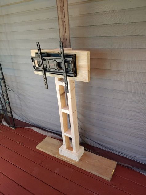 Garage Tv Setup, Wood Television Stand, Patio Tv Stand Ideas, Diy Portable Tv Stand On Wheels, Free Standing Tv Stand, Diy Tv Stand Ideas Easy Budget, Diy Outdoor Tv Stand, Outdoor Tv Stand Ideas, Diy Wood Tv Stand