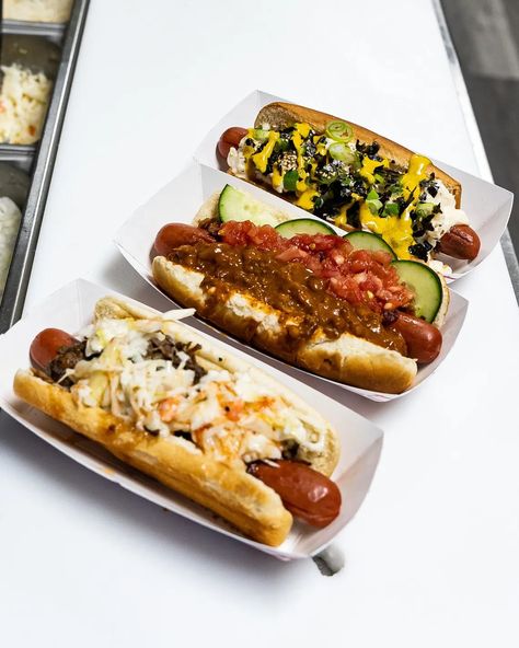 Glizzy’s Opens in Manhattan St Marks Place, York Dog, Chicago Dog, Hot Dog Toppings, Hot Dog Cart, Dog Day Afternoon, Italian Beef, Night Food, Street Dogs