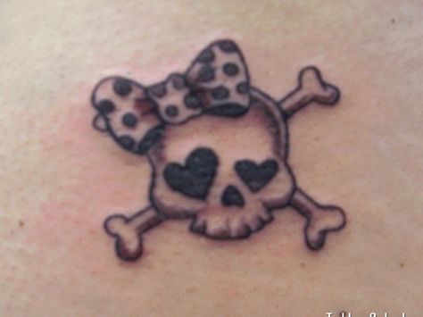 Girly Skull Tattoos, Skull Thigh Tattoos, Small Skull Tattoo, Skull Girl Tattoo, Sugar Skull Tattoos, Bow Tattoo, 4 Tattoo, Skull Tattoo Design, Girly Tattoos