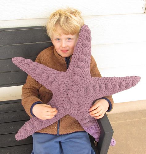 Large Plush Starfish Toy or Pillow Crochet pattern by Heather Sonnenberg Crochet Starfish, Crochet Fish Patterns, Pillow Crochet Pattern, Crochet Ornament Patterns, Fish Pillow, Pillow Crochet, Crochet Fish, Crochet Star, Crochet Pillow Pattern