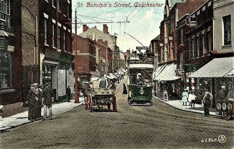 ST. BOTOLPH,S STREET - COLCHESTER - POSTED - J20 ESSEX POSTCARD 1908 Colchester Essex, Street Look, The Horse, Old Photos, Street View, Horses, Lake, Road, Cars