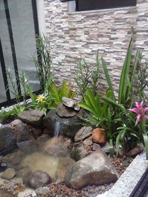 Water Wall Fountain, Fish Pond Gardens, Small Garden Landscape, Vertical Garden Indoor, Garden Furniture Design, Water Walls, Ponds Backyard, Fish Pond, Different Plants