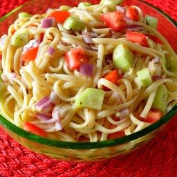 Linguine Salad Linguine Salad, Linguini Salad, Linguine Recipes, Noodle Salad Recipes, Linguine Pasta, Favorite Salad, Pasta Salad Recipe, Summer Pasta Salad, Italian Salad