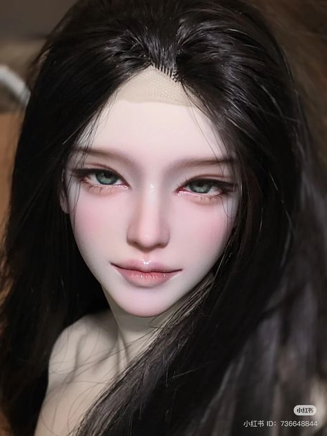 Bjd Doll Face, Black Hair Green Eyes, Anime Eye Makeup, Doll Face Paint, Bjd Dolls Girls, Broken Doll, Cute Eye Makeup, Aesthetic Eyes, Doll Makeup