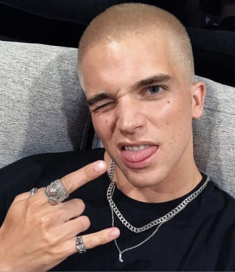 River Viiperi River's Edge 2018, Combover Haircut, Drina River, Angular Fringe, Siene River, Marco Grazzini Virgin River, River Viiperi, Hipster Haircut, Popular Mens Hairstyles