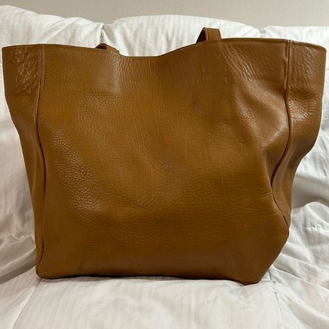 BAGGU Leather Tote Bag Purse Two Shoulder Straps Baggu Tote, Baggu Leather, Inside Bag, Tote Bag Purse, Leather Tote Bag, Womens Tote Bags, Pebbled Leather, Leather Tote, Shoulder Straps