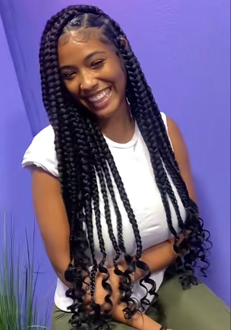 Jumbo Knotless Box Braids Long Side Part, Quick Hair Braiding Styles Black, Jumbo Braids Side Part, Jumbo Knotless Box Braids Side Part, Large Box Braids With Curly Ends, Thick Braids For Black Women, Large Braids For Black Hair, Large Knotless Braids With Curly Ends, Large Knotless Braids Hairstyles