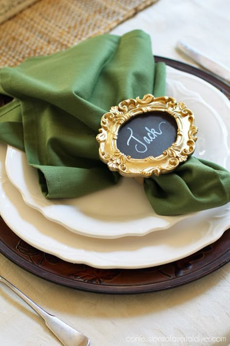 Napkin Ring Ideas Table Settings, Napkin Ring Holders Diy, Homemade Napkin Rings Christmas, Easy Napkin Rings, Diy Gold Napkin Rings, Cricut Napkin Rings, Diy Napkin Holder Rings, Napkin Rings Diy Ideas, Napkin Holder Ideas Diy