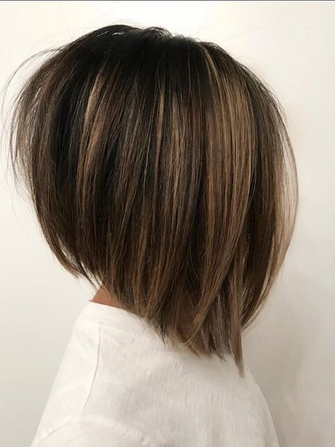 The Most Flattering Medium-Length Brown Hairstyles To Try in 2020 Brown And Blonde, A Line Bob, Bob Cuts, Wavy Bob Hairstyles, Short Hairstyles For Thick Hair, Brown Highlights, Trending Hairstyles, Short Bob Hairstyles, Bob Cut