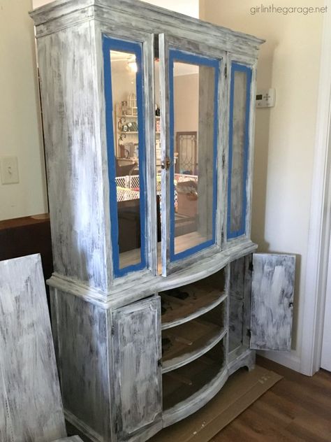 China Cabinet Redo Farmhouse, Chalk Paint Curio Cabinet, Refurbished China Hutch Ideas, Refinishing China Cabinets, Painting China Cabinet Ideas, Painting China Cabinet, China Cabinet Makeover Ideas, Diy China Cabinet Makeover, Antique China Cabinet Makeover