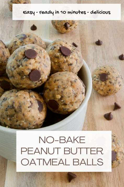 These peanut butter Oatmeal Balls don't need baking and come together in about 10 minutes. Full of oats, peanut butter, chia seeds and dried cranberries. They make a great sweet treat. Oatmeal Peanut Butter Protein Balls Chia Seeds, Oatmeal Pb Balls, Peanut Butter Chia Seed Balls, Protein Balls With Chia Seeds, Chia Balls, Muffins Peanut Butter, Recipe With Peanut Butter, Chia Seed Oatmeal, Peanut Butter Oatmeal Balls