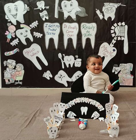 I Got My First Tooth Photoshoot, Nine Months Baby Photoshoot, First Tooth Baby Photoshoot, First Tooth Photography Ideas, Tooth Photoshoot, Tooth Photo, Born Baby Photos, Baby Month Stickers, Baby Photoshoot Boy