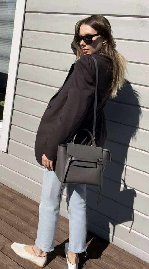 Celine belt bag in gray, Zara blazer and jil sander flats Gray Bag Outfit, Celine Belt Bag Outfits, Grey Handbag Outfit, Grey Purse Outfit, Grey Bag Outfit, Celine Bag Outfit, Celine Mini Belt Bag, Celine Outfit, Belt Bag Outfit