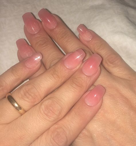 natural pink poly gel nails Poly Gel On Natural Nails, Pink And White Polygel Nails, Neutral Polygel Nails, Natural Pink Polygel Nails, Polygel Nails Without Uv Light, Gel On Natural Nails, Poly Gel Nails, Natural Gel Nails, Poly Gel