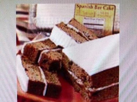 THE A & P Original SPANISH BAR CAKE ! Spanish Bar Cake Recipe, Dessert Loaves, Muffin Ideas, Spanish Bar, Vintage Desserts, Janet Jones, Bar Cake, Baking 101, Vintage Baking