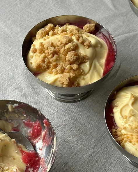 RHUBARB & CUSTARD PUDDING - by Benjamina Ebuehi Rhubarb Custard Desserts Recipes, Custard Dessert Recipes, Rhubarb Galette, Roasted Rhubarb, Rhubarb Custard, Rhubarb Compote, Rhubarb Crumble, Custard Desserts, Chocolate Custard