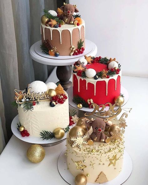 New Year Cake Design 2023, New Year Cake 2023, Christmas Mini Cakes, Winter Torte, Christmas Cakes Easy, Christmas Themed Cake, Christmas Cake Designs, New Year's Cake, Christmas Cake Decorations