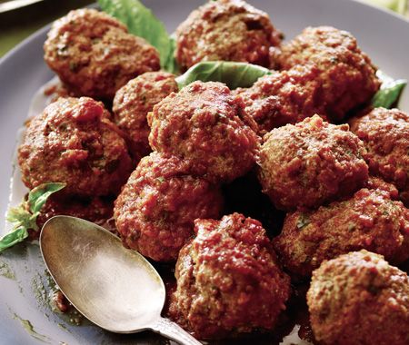 Gourmet Meatballs, Fabio Viviani Recipes, Old Dishes, Fabio Viviani, Dishes For Dinner, Italian Meals, Meatball Ingredients, Beef Meatballs, Meatballs Recipe