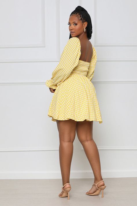 Pretty Date Cut Out Mini Dress (Yellow Multi) - Lilly's Kloset Balloon Sleeve Ankara Dress, Cute Simple Dresses Classy, Yellow Picnic Dress, Short Babydoll Dress, Materials Gown Style, Classy Short Dresses, High Neck Bodycon Dress, Chic Dress Classy, Dinner Dress Classy