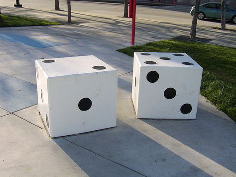 Giant Dice Giant Toys Props, Clue Props, Giant Monopoly, Creepy Wedding, Giant Dice, Kids Night Out, Diy Dice, Homecoming Floats, Christmas Parade Floats