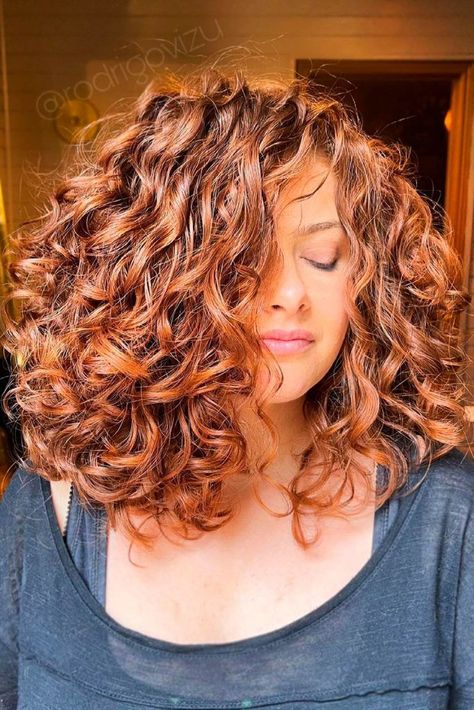 Curly Bob Haircuts, Long Curly Bob, Perfect Curly Hair, 2023 Bob, Natural Curly Hair Cuts, Medium Length Curly Hair, Bangs Bob, Bob Haircut Curly, Curly Hair Photos