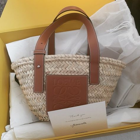 Loewe straw bag small Loewe Small Basket Bag, Loewe Straw Bag, Loewe Basket Bag, Small Basket, Picnic Ideas, Dream Bags, Bags Aesthetic, Basket Bag, Material Girl