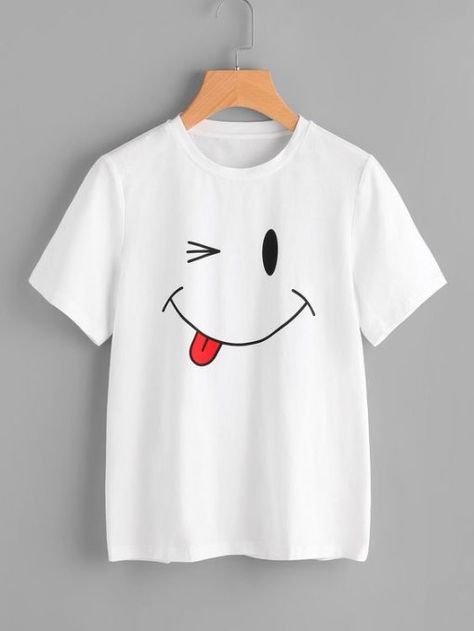 Smiley Face T-shirt, This t-shirt is Made To Order, one by one printed so we can control the quality. Smiley Face Print, Tshirt Collection, Face Smile, Cricut Shirts, T Shirt Painting, Shirt Design Inspiration, Face Print, Shirt Print Design, Painted Clothes