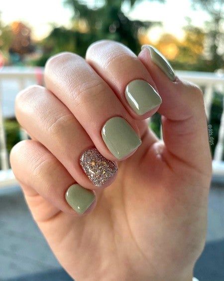 Green Sns Nails, Green Toe Nails, Sage Green Nails, Sns Nails, Green Nail Designs, Green Nail, Green Sage, Cute Gel Nails, Shellac Nails