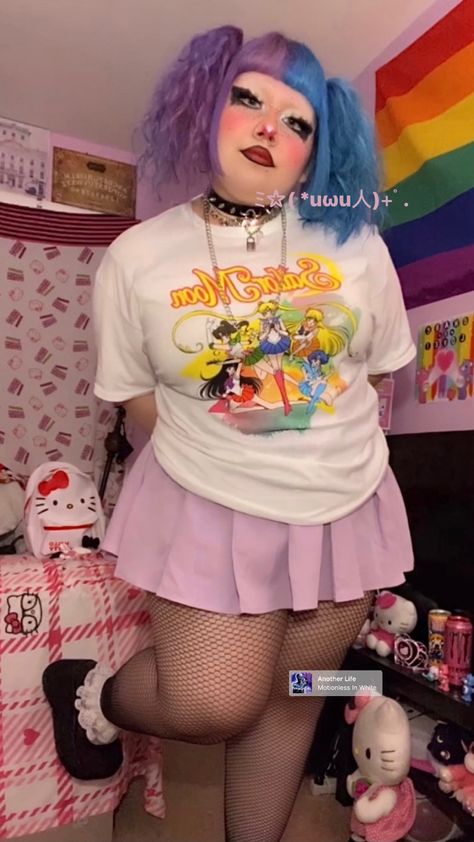 #tiktok #sailormoon #alt #alternativegirl #altfashion #pastel #fishnets #alttiktok Chubby Pastel Goth, Plus Sized Pastel Goth, Plus Size Pastel Fashion, Kawaii Plus Size Fashion, Barbiecore Outfit Plus Size, Pastel Goth Plus Size, Kawaii Plus Size Outfits, Plus Size Pastel Outfits, Alt Plus Size Fashion