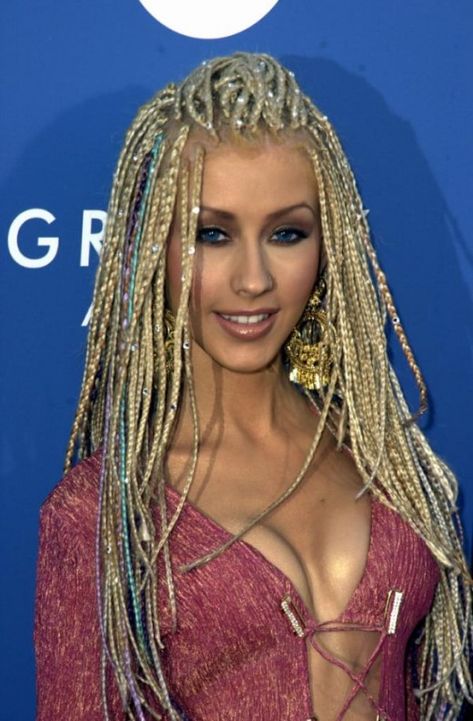 Christina Aguilera with Long, Artificial Braids 1990s Hairstyles, Braids With Shaved Sides, New Natural Hairstyles, Blonde Box Braids, Short Box Braids, Long Box Braids, Small Braids, Twist Braid Hairstyles, Micro Braids