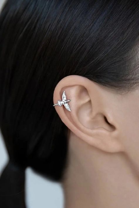 Discover elegance with Bird-Shaped 925 Sterling Silver Single Cuff Earring in Sterling Silver at LOVCIA. ✨ Perfect for every occasion. Shop now at https://lovcia.com/products/bird-shaped-925-sterling-silver-single-cuff-earring . Explore more at https://lovcia.com . #Bestseller #Lovcia #LovciaJewelry #SterlingSilverEarrings #FashionEarrings #Earrings #EarringsForWomen #Women'sEarrings #EarringsForGirls #EarringsStyle #StylishEarrings #TrendyEarrings #GiftsForHer #GiftsForWomen #ElegantJewelry Silver Earring Cuff, Cuff Earring, Earring Silver, Brooch Necklace, Trendy Earrings, Fashion Jewelry Earrings, Ear Cuffs, Cuff Earrings, Girls Jewelry