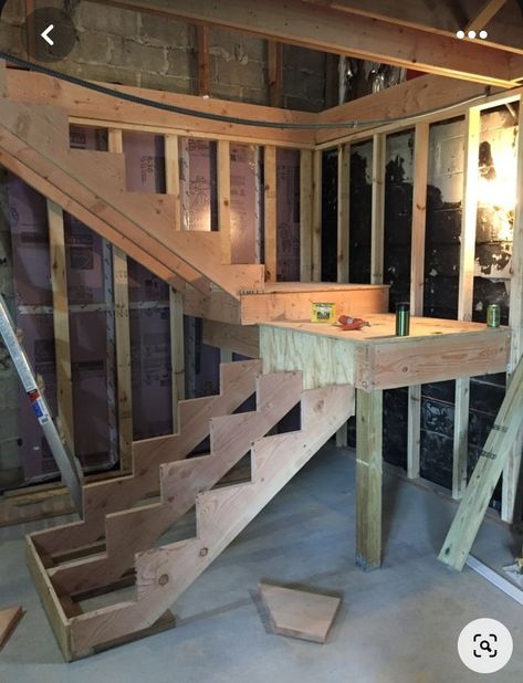 Building Basement Stairs, Moving Basement Stairs, Basement Stair Landing, Stairs With Landing, Basement Framing, Stair Landings, Stair Angle, Stair Construction, Staircase Layout